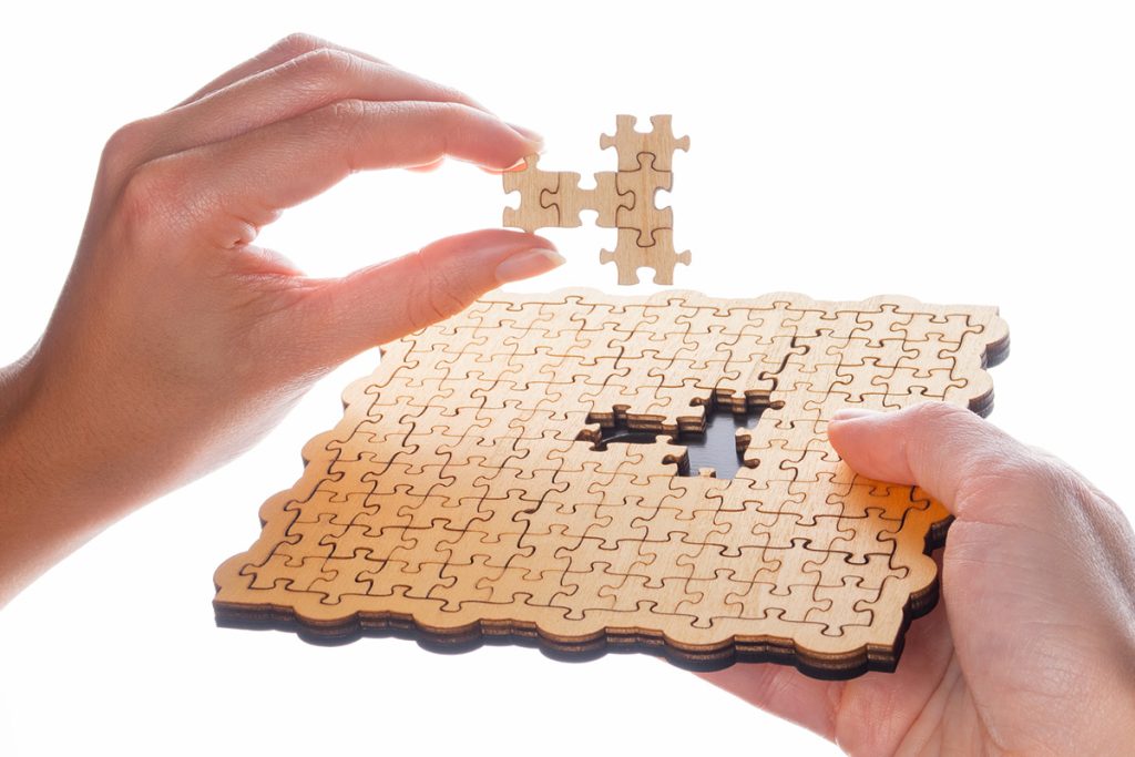 NOT A JIGSAW - NON UN SEMPLICE PUZZLE