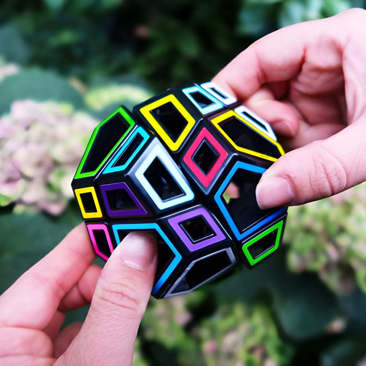 MEFFERT'S HOLLOW SKEWB ULTIMATE