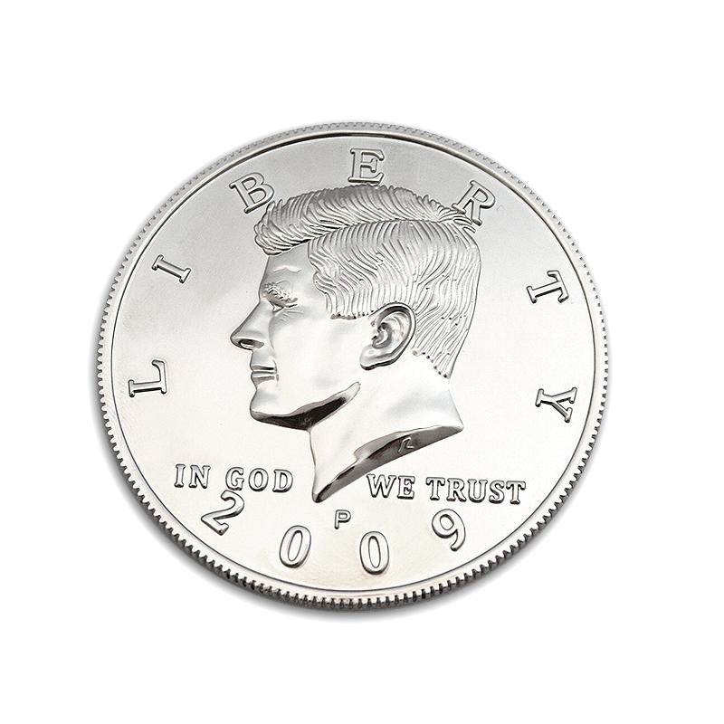 Mezzo dollaro gigante