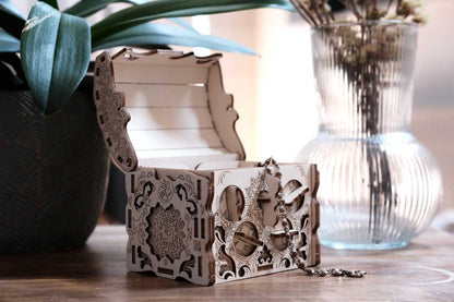 SECRET TREASURE BOX