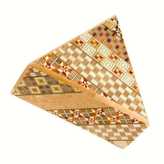 5 STEPS YOSEGI TRIANGLE BOX OKA