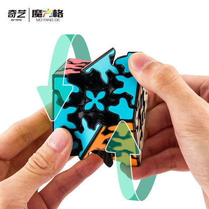 QIYI GEAR CUBE 3X3 (SCATOLA A COLORI)