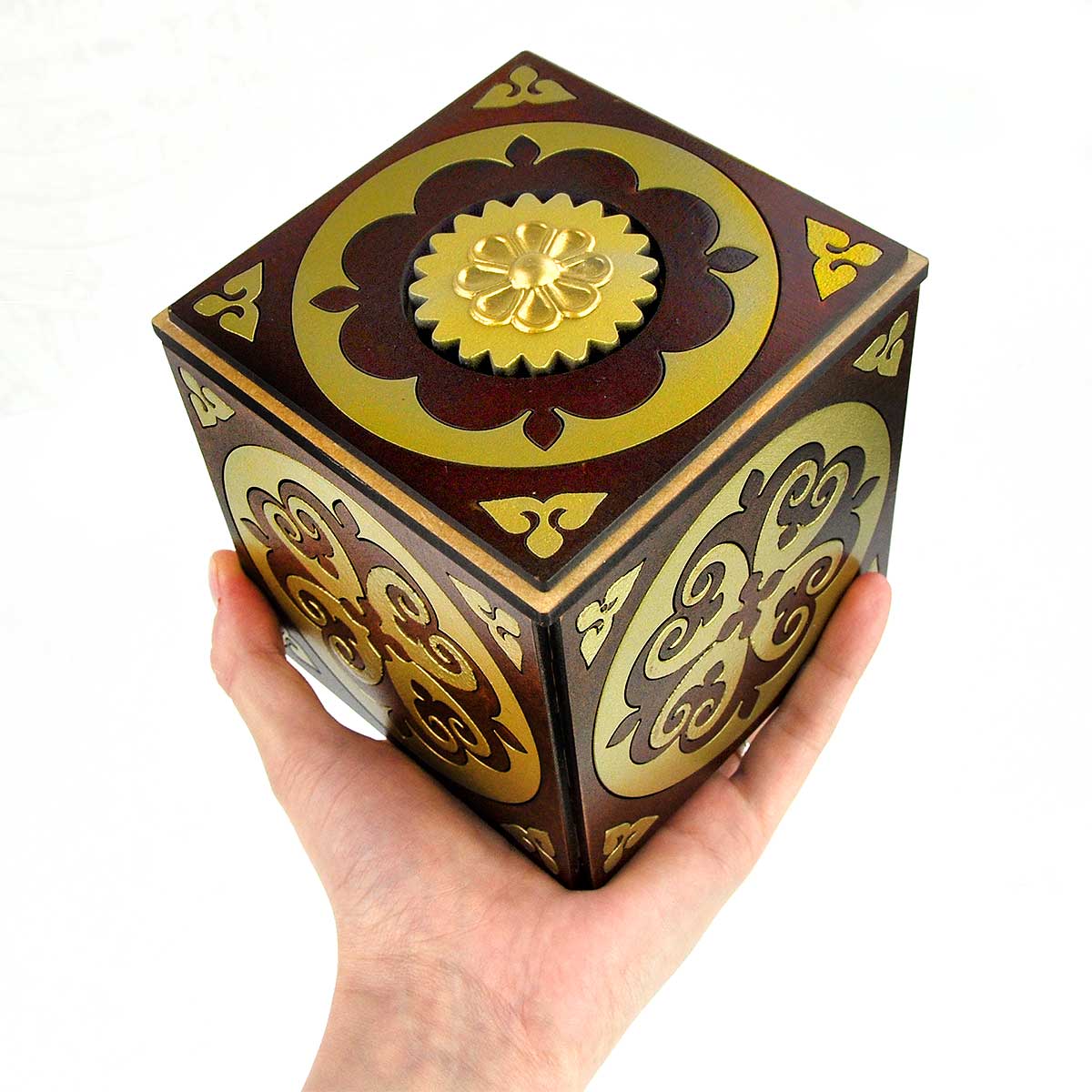 CUBE BOX
